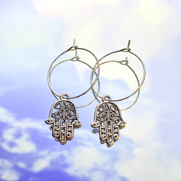 Hasma Hand Hoop Earrings